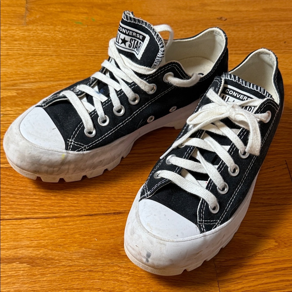 Converse Classic Black and White Low-Tops